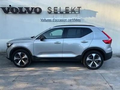 Gris Occasion 2025 Volvo XC40 SUV | 40 880 €
