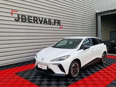Occasion MG MG4 EV 125 kW (170 ch) 2023 Blanc Citadine