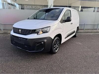 Blanc Occasion 2022 Peugeot Partner Premium Monospace | 15 990 € (Prix juste)