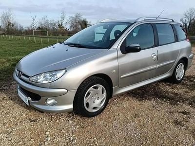 Occasion Peugeot 206 69 ch (50 kW) 2006 Gris Break