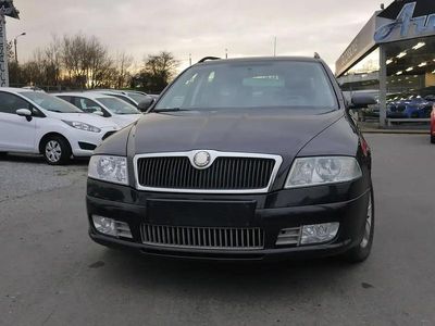 Noir Occasion 2007 Skoda Octavia Break | 2 450 €