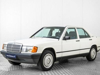 Blanc Occasion 1985 Mercedes 190 Berline | 7 990 €