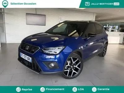 Bleu electrique/toit gris magnétique Occasion 2020 Seat Arona FR SUV | 16 780 € (Prix juste)
