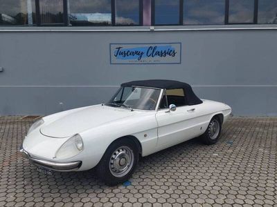 Blanc Occasion 1968 Alfa Romeo Spider Veloce Cabriolet | 50 000 €