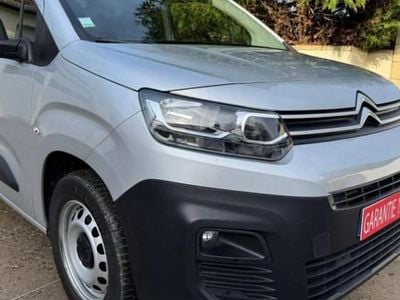 Gris Occasion 2023 Citroën Berlingo Monospace | 15 990 € (Super prix)