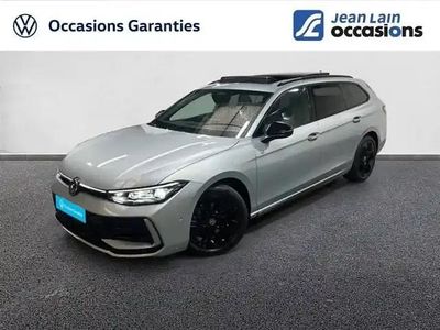 Reflet d'argent Occasion 2024 VW Passat Break | 41 890 € (Prix cher)