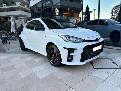 Blanc Occasion 2024 Toyota Yaris Citadine | 44 900 € (Prix cher)