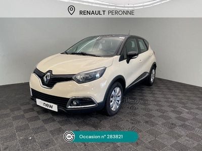 Beige Occasion 2015 Renault Captur Zen SUV | 10 990 € (Prix assez cher)