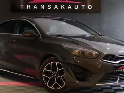 Gris Occasion 2022 Kia ProCeed GT-Line Citadine | 22 990 € (Prix juste)
