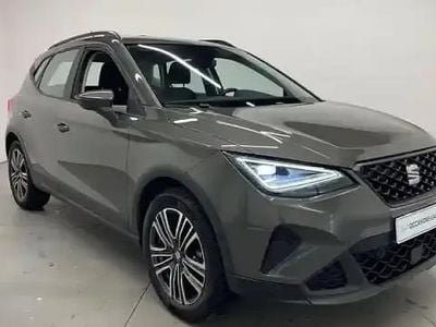 Gris Occasion 2022 Seat Arona SUV | 16 995 € (Bon prix)