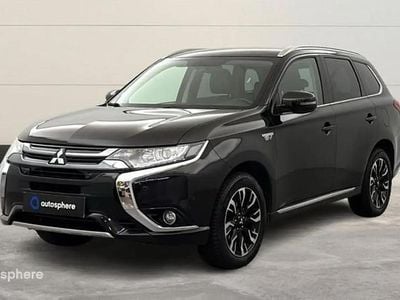 Noir Occasion 2017 Mitsubishi Outlander P-HEV Intense SUV | 16 999 € (Prix cher)