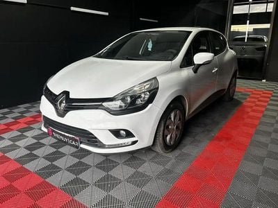 Blanc Occasion 2017 Renault Clio IV Berline | 5 990 € (Bon prix)