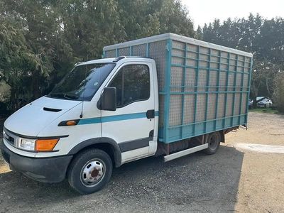 Blanc Occasion 2001 Iveco Daily Van | 15 000 €