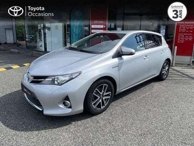 Toyota Auris Hybrid