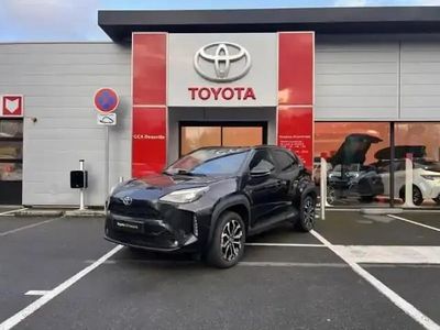 Noir Occasion 2022 Toyota Yaris Hybrid Design SUV | 20 990 € (Prix juste)