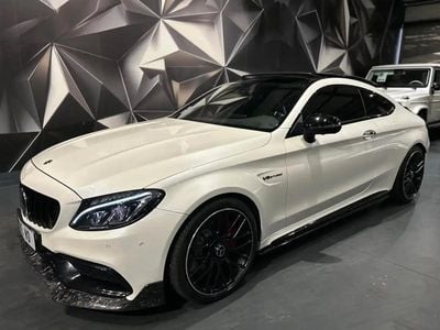 Blanc Occasion 2018 Mercedes C63 AMG AMG Coupé | 71 990 € (Prix assez cher)