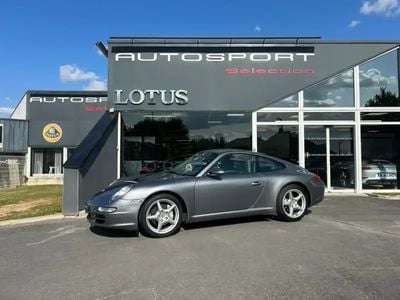 Porsche 911 Carrera