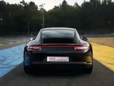 Porsche 911 Carrera 4