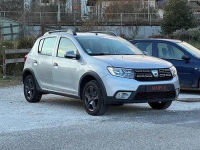 Occasion Dacia Sandero Stepway 90 ch (66 kW) 2017 Gris Citadine