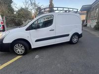 Occasion Citroën Berlingo Feel 99 ch (72 kW) 2018 Blanc Monospace