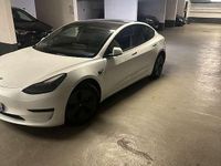 Occasion Tesla Model 3 Standard Range Plus 202 kW (275 ch) 2022 Blanc Berline