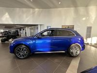 Nouvelle Audi Q5 S-Line 299 ch (219 kW) 2025 Bleu ultra métallisé SUV