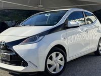 Occasion Toyota Aygo X-play 69 ch (50 kW) 2014 Blanc Citadine
