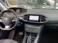 Occasion Peugeot 308 Allure 131 ch (96 kW) 2021 Gris Berline