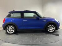 Occasion Mini ONE 103 ch (75 kW) 2019 Bleu Citadine