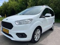 Occasion Ford Tourneo Courier Titanium 75 ch (55 kW) 2019 Blanc Monospace