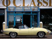 Occasion Jaguar E-Type 269 ch (197 kW) 1967 Jaune Cabriolet