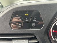 Occasion VW Caddy Business 75 ch (55 kW) 2023 Gris pur Monospace