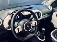 occasion Renault Twingo Iii Phase 2 0.9 Tce 93 Intens Premiere Main Garantie 12 Mois -