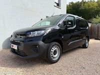 Nouvelle Opel Combo 131 ch (96 kW) 2025 Noir Van