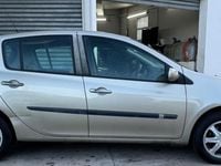 Occasion Renault Clio II 107 ch (78 kW) 2007 Beige Berline