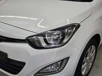 Occasion Hyundai i20 84 ch (61 kW) 2013 Blanc Citadine