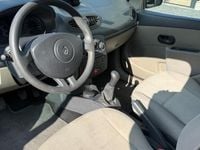 Occasion Renault Clio II 76 ch (55 kW) 2007 Jaune Citadine