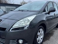 Occasion Peugeot 5008 Premium 110 ch (80 kW) 2010 Gris Monospace