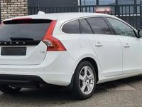 occasion Volvo V60 T3 150 STOP & START MOMENTUM TOIT OUVRANT CRIT'AIR