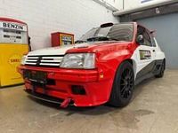 Occasion Peugeot 205 GTi 103 ch (75 kW) 1985 Blanc Citadine