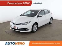 Occasion Toyota Auris Hybrid 136 ch (100 kW) 2016 Blanc Berline