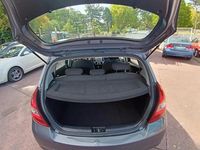 Occasion Hyundai i20 Trend 101 ch (74 kW) 2012 Berline