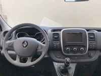occasion Renault Trafic Combi L1 dCi 120 S&S Zen 4 portes Diesel Manuelle Blanc