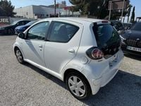Occasion Toyota Aygo Connect Style 69 ch (50 kW) 2011 Blanc Citadine
