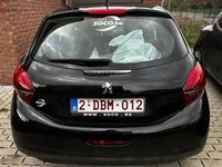 occasion Peugeot 208 1.2i PureTech Like