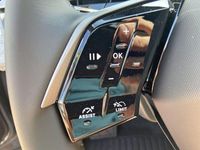 Nouvelle Peugeot 3008 Allure 145 ch (106 kW) 2025 Gris titane SUV