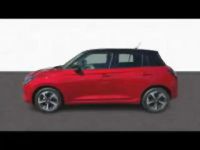 Occasion Suzuki Swift 83 ch (61 kW) 2025 Burn red pearl metal/toit black Berline