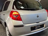 occasion Renault Clio III 1.4 16V 98CH EXPRESSION 5P