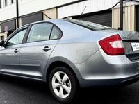 Occasion Skoda Rapid Ambition 86 ch (63 kW) 2013 Gris Citadine