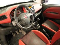 Occasion Fiat Doblò 90 ch (66 kW) 2011 Gris Monospace